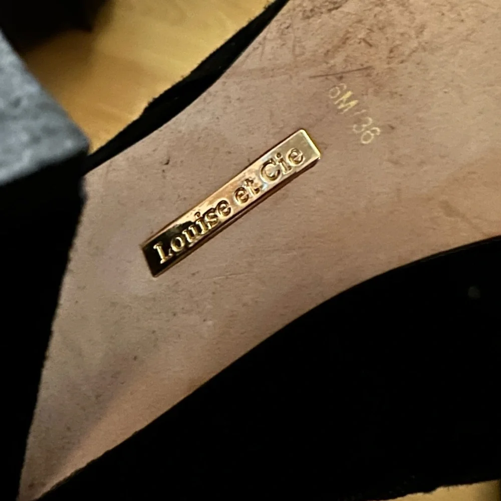 Louise et Cie Suede Boots - Picture 4 of 4